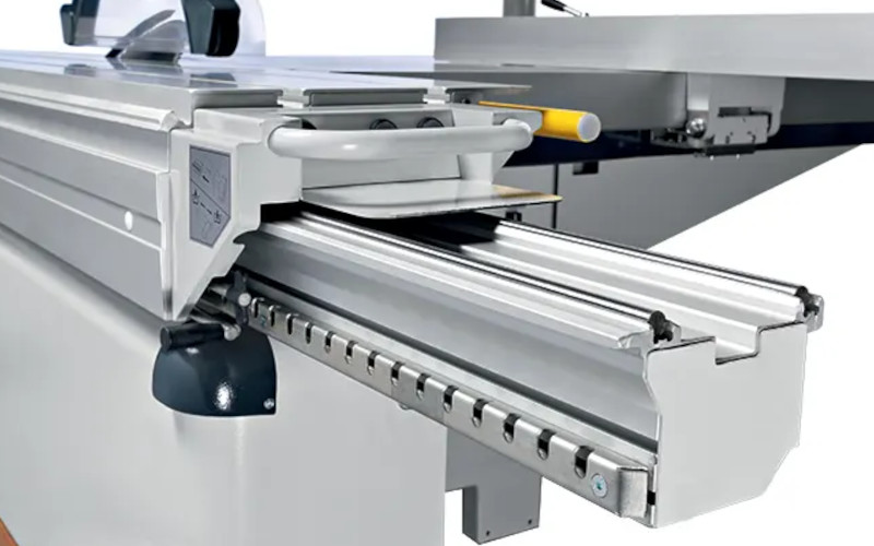 Formátovací pila s předřezem GRIGGIO QUADRA 400 standard