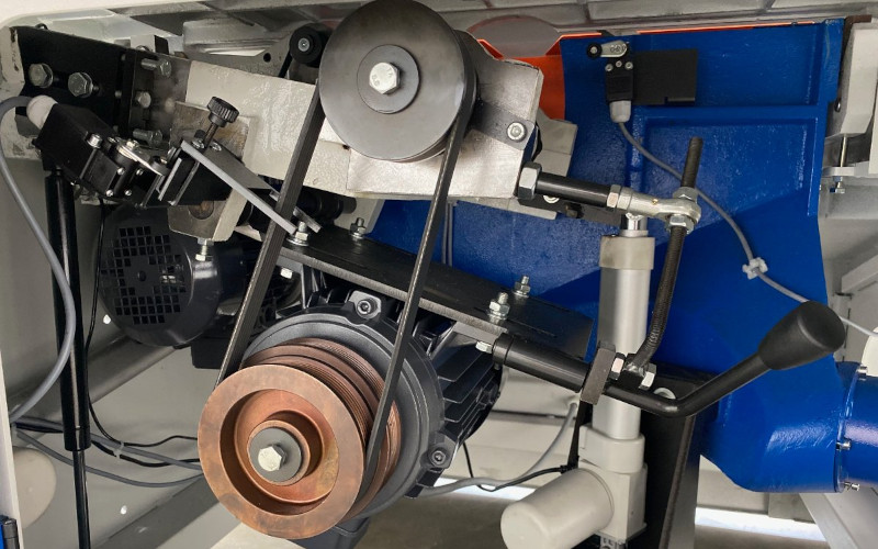 Formátovací pila s předřezem NIKMANN S350 pilová jednotka